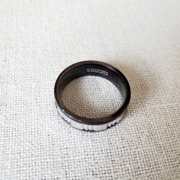 Men's Stainless Steel Ring - Picture 3 of 5